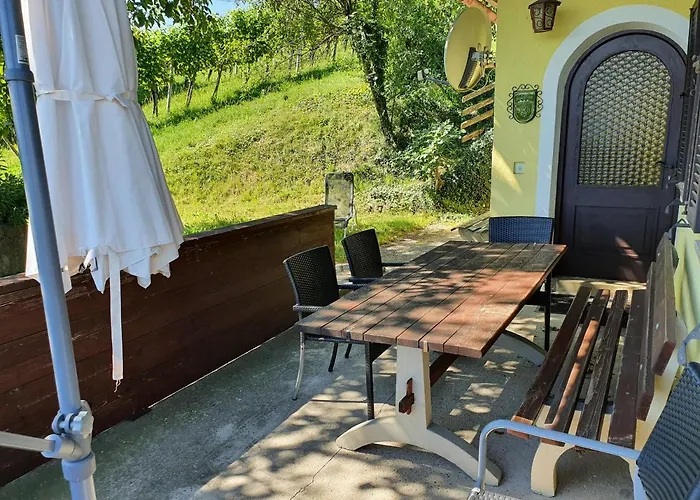 Weingarten-haus * Klöch